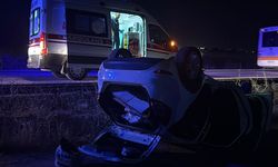 Eskişehir'de araca çarpıp kayıplara karıştı: Otomobil şarampole uçtu