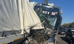 Bilecik’te zincirleme kaza! 4 araç birbirine girdi!