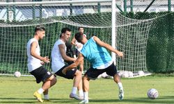 Eskişehirspor'un rakibi de çift antrenman yapıyor