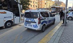 Eskişehir’de tramvay yolunda kaza: Yaşlı kadın yaralandı
