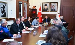 Vali Yılmaz Halk Günü’nde vatandaşlarla bir araya geldi