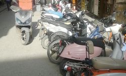Eskişehir’de yasak dinlemiyorlar: Hacet Sokak motosiklet parkına döndü