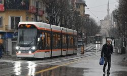Eskişehir’de sıcaklıklar düşüyor, sağanak geri dönüyor