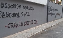 Eskişehir'de yeni binalar da yazılardan kurtulamadı