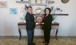 Yeni Sendika’dan Rektör Gümüşsoy’a ziyaret