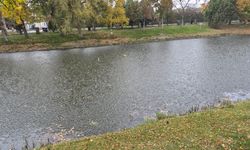 Eskişehir’de sağanak bastırdı, Kanlıkavak Parkı boş kaldı