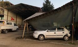 Bilecik’te kontrolden çıkan otomobil kıraathaneye girdi