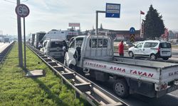 Eskişehir’de pikap hafif ticari araca çarptı: 4'ü çocuk 7 kişi yaralandı