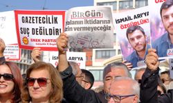 Eskişehir’de gazetecilerden sansür ve baskılara tepki: “Artık yeter, nefes alamıyoruz!”