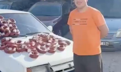 Eskişehir’de görenleri şaşırtan takas! Otomobilini 100 kilo sucukla değiştirdi