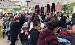 Eskişehir’de pazarda yoğunluk: Sabahın erken saatlerinde akın ettiler