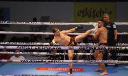 Kick-Boksun kalbi Eskişehir’de attı