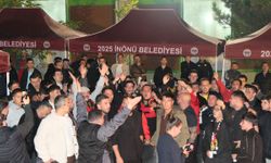 Taraftar dışarıda heyecanla bekledi