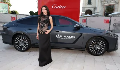 Melis Sezen, Venedik Film Festivali’nde Lexus’un onur konuğu oldu