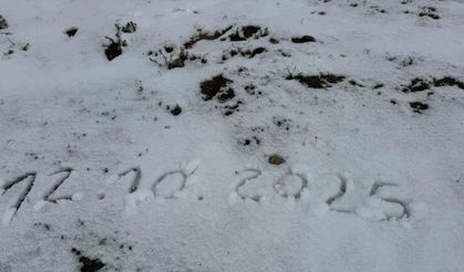 Afyonkarahisar’da mevsimin ilk karı düştü