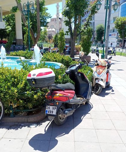 Eskişehir’in kalbinde trafik sorunu bitmek bilmiyor