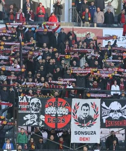 Eskişehirspor-Afyonspor maçı için taraftar hazırda bekliyor!