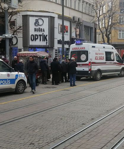 Eskişehir'de kaza: Yaşlı kadına motosiklet çarptı