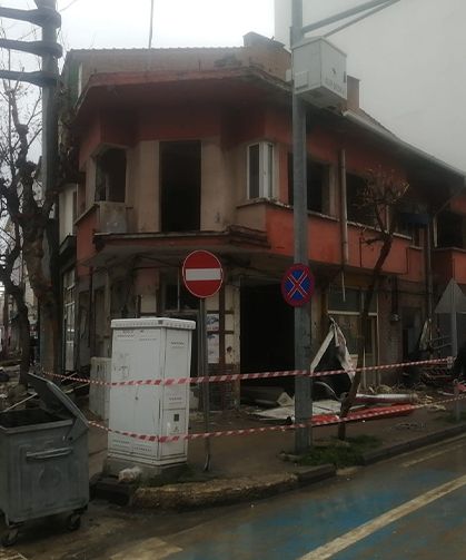 Eskişehir'in merkezindeki korkutan bina için harekete geçildi