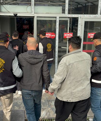 Eskişehir’de bıçaklı kavga! 10 şüpheli adliyeye sevk edildi