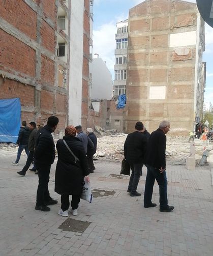 Eskişehir'de olaylı yıkım alanı seyirlik oldu