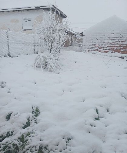 Eskişehir'de kar etkili oldu: Bazı ilçeler beyaza büründü