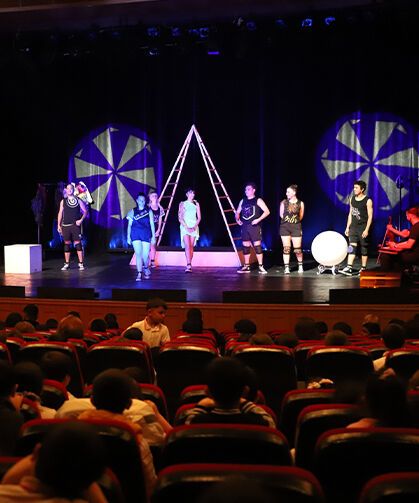 Eskişehir’de renkli festival: Dünya tiyatroları kentte buluştu