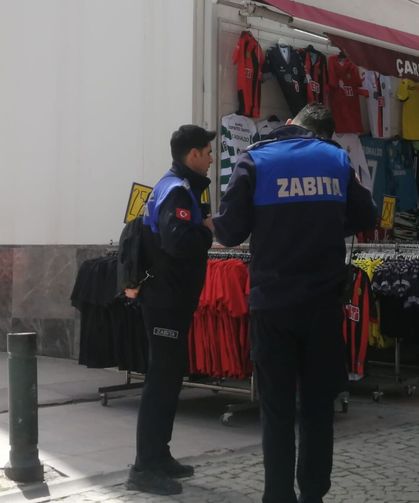Eskişehir'de bayram öncesi kaldırım işgaline sıkı takip