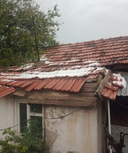 Çiftelerde cadde ve sokaklar sular altında kaldı