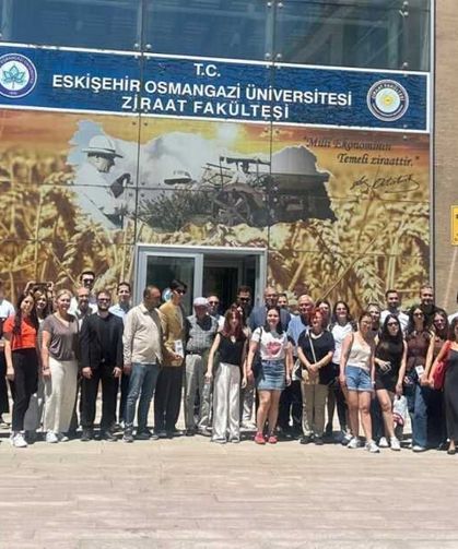 ESOGÜ’de mezuniyet ve oda üyeliği sevinci bir arada