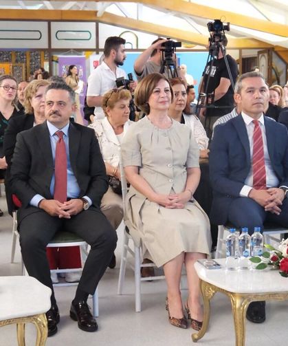 Ayşe Ünlüce: Eskişehir’i her yönüyle kalkınan bir şehir haline getireceğiz!