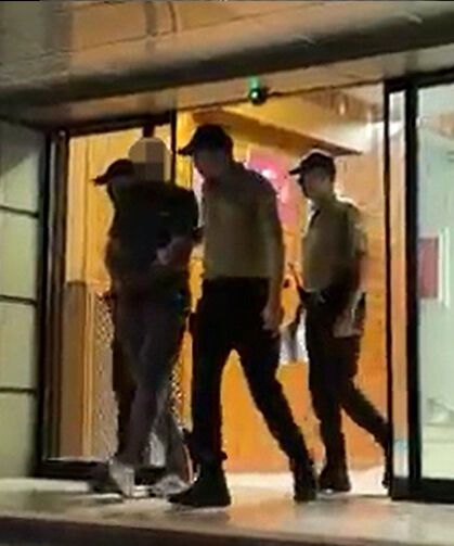 Bekçilerin dikkati faciayı önledi: Firar eden katil silahla yakalandı