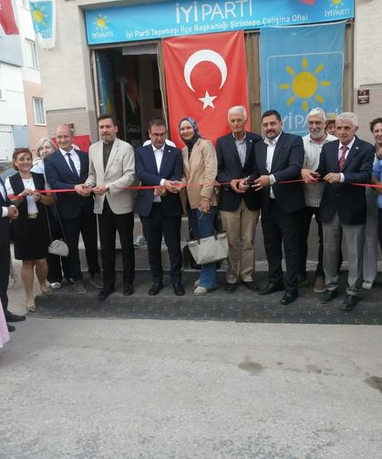 İYİ Parti Eskişehir'de ilk çalışma ofisi açılışını gerçekleştirdi