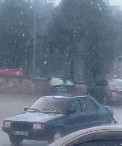 Eskişehir'de kavurucu sıcak sonrası sağanak sevinci