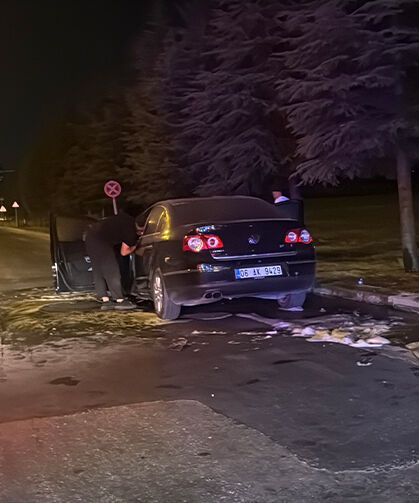 Eskişehir’de otomobil yangını: Alevler aracı tamamen sardı