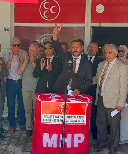 MHP Alpu’da kongre heyecanı: Alparslan Kokulu güven tazeledi