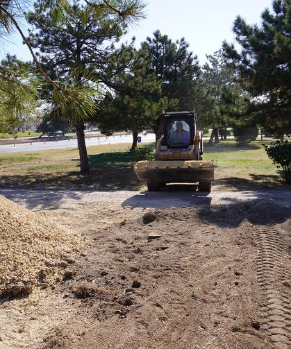 Tepebaşı ekiplerinden parklar için hummalı çalışma