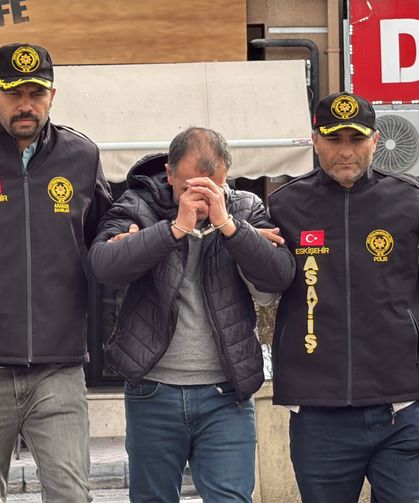 Eskişehir'de 9 yıldır aranan firari yakalandı