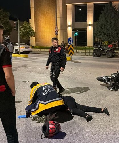Eskişehir’de kırmızı ışık ihlali kazaya yol açtı: 2 kişi ağır yaralandı