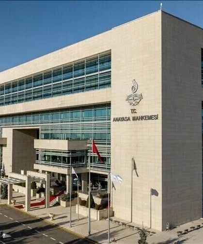 Resmi Gazete’de yayımlandı: AYM'den 26 Parti hakkında suç duyurusu