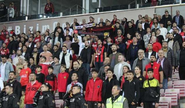 Taraftardan Eskişehirspor'a büyük destek!