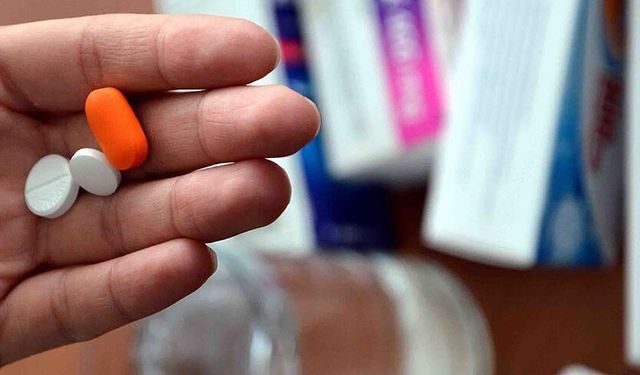 Eczanelerde antibiyotik kuyrukları oluşuyor