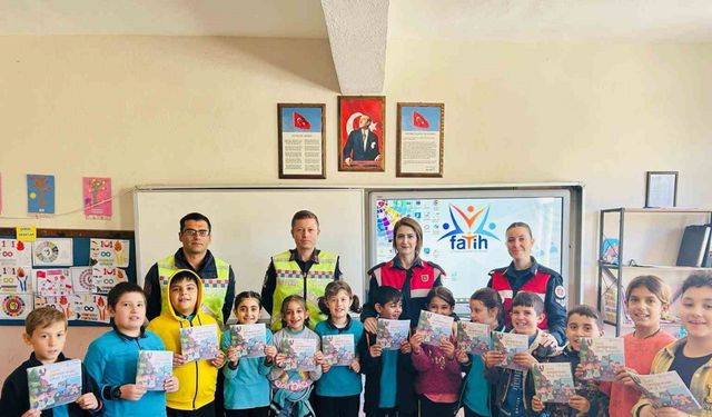 Kütahya’da öğrencilere trafik güvenliği semineri