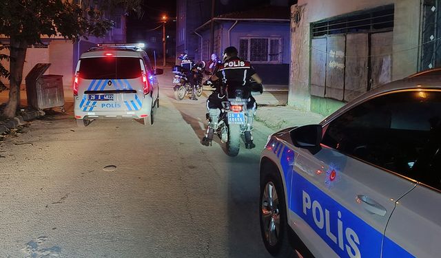 Eskişehir'de şüpheli hareketler sergiledi: Üzerinden envaiçeşit...