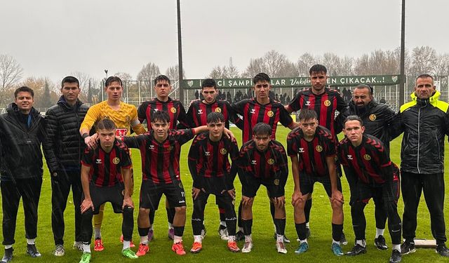 Eskişehirspor U19 ağır yara aldı