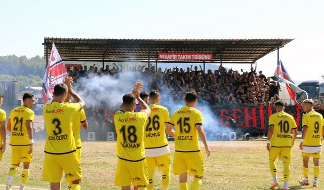 Taraftarın izleyebileceği bir tribün bile yok…