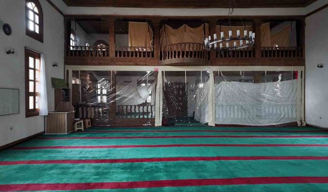 Kütahya’nın zamana meydan okuyan mirası: İsa Bey Camii