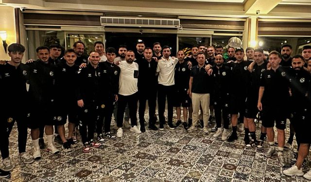 Eskişehirspor taraftarları takımı ziyaret etti