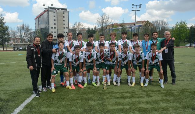 Eskişehir temsilcisi iki takımımız da elendi
