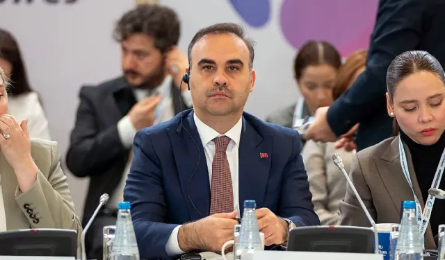 Bakan Kacır, OECD Bakanlar Toplantısı’nda Türkiye’nin kalkınma politikalarını anlattı